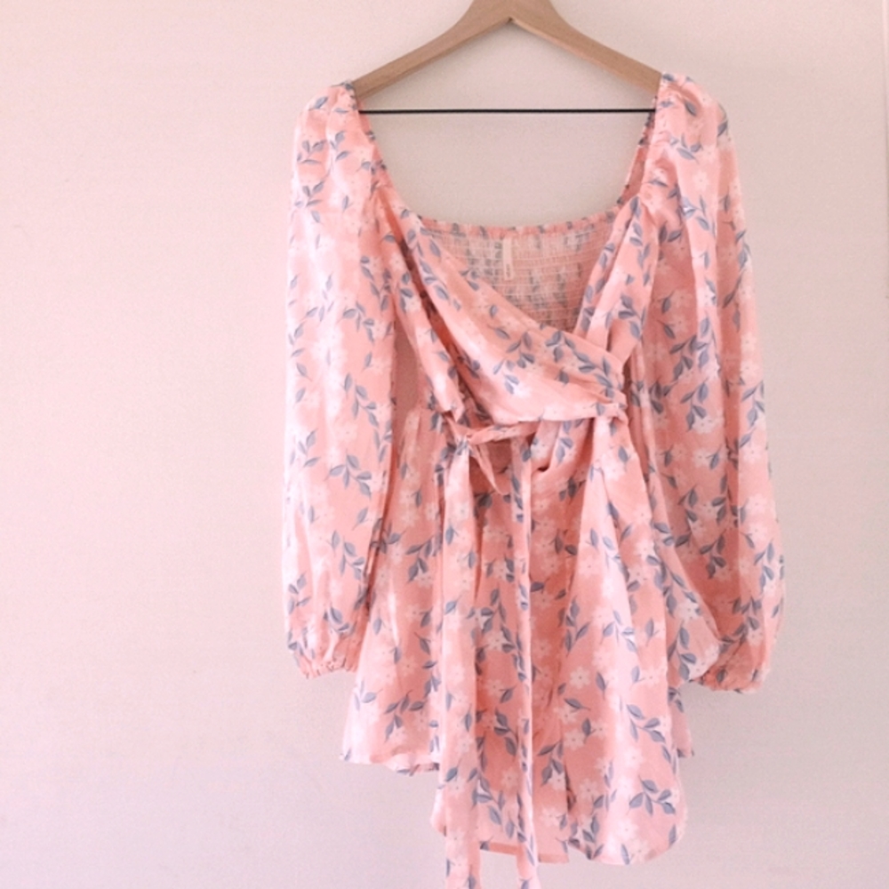Floral Balloon Sleeve Wrap Romper